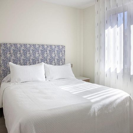 Apartamentos La Quinta Burgos Exterior photo
